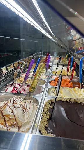 Lody i Herbata “Loddy na Krowiej”